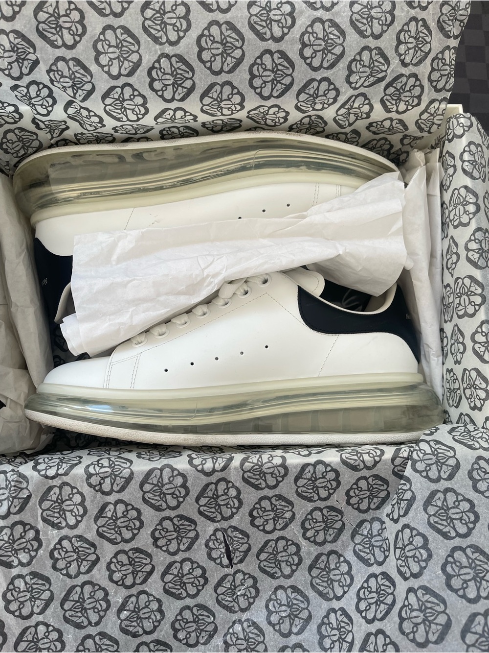 Alexander McQueen oversized white and black